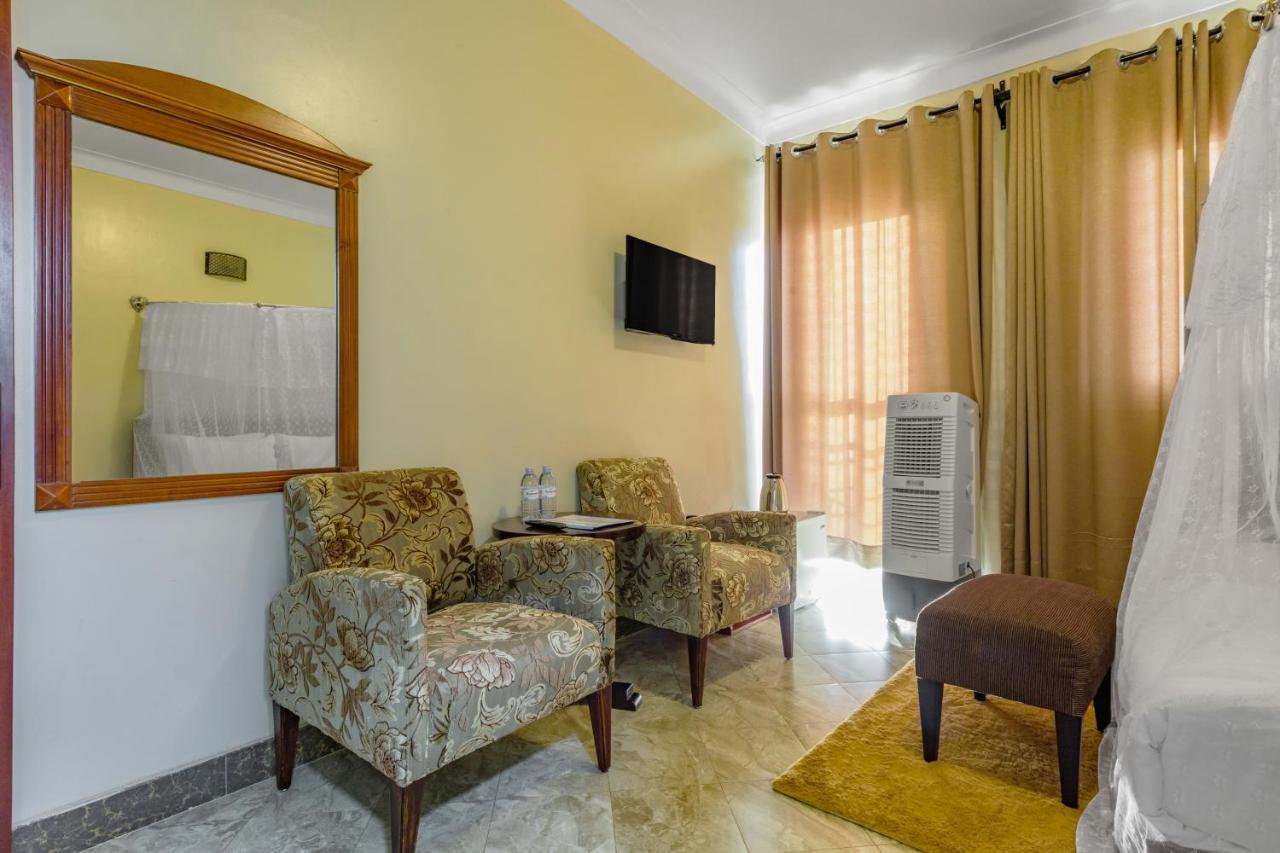 Santa Maria Hotel عنتيبي المظهر الخارجي الصورة