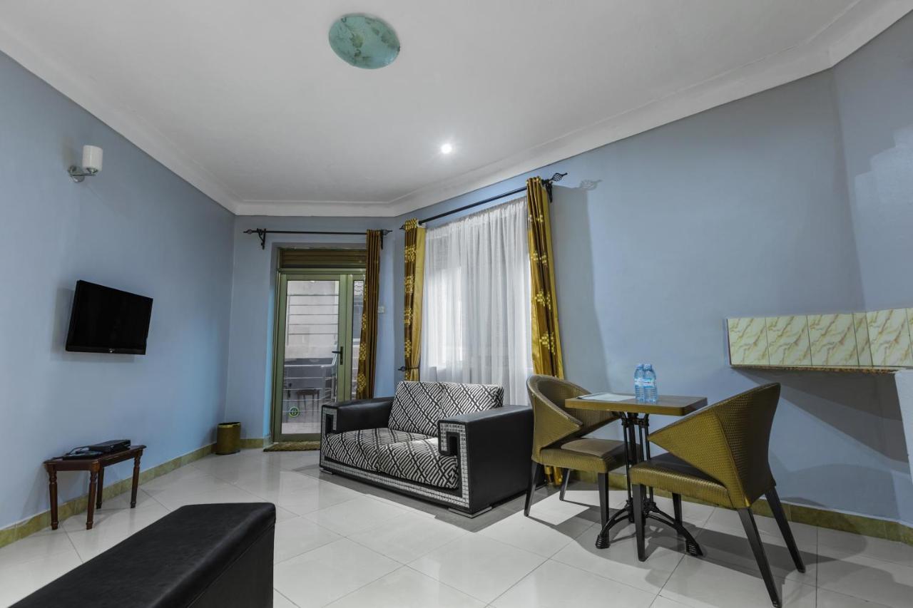 Santa Maria Hotel عنتيبي المظهر الخارجي الصورة