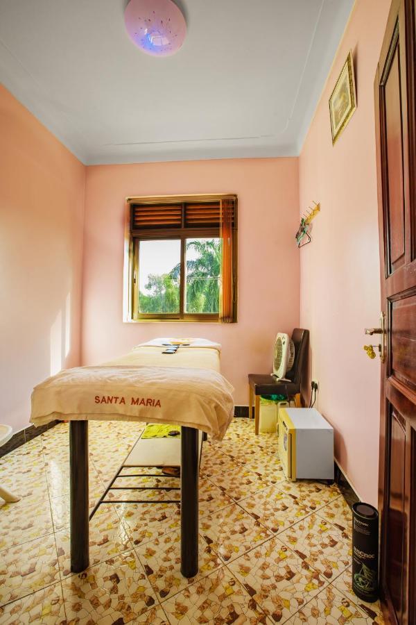 Santa Maria Hotel عنتيبي المظهر الخارجي الصورة