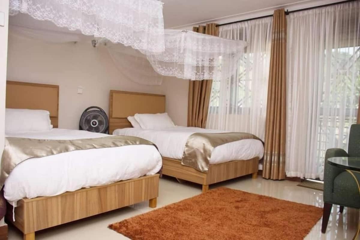 Santa Maria Hotel عنتيبي المظهر الخارجي الصورة