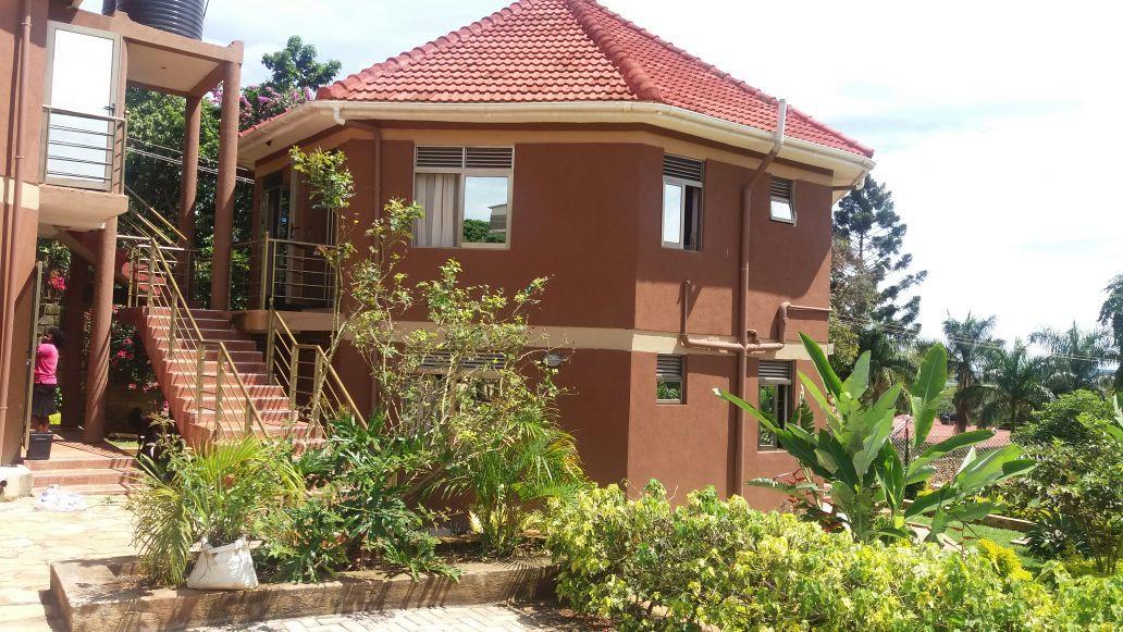 Santa Maria Hotel عنتيبي المظهر الخارجي الصورة